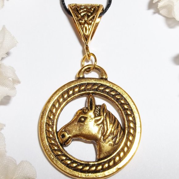 Gold Horse Necklace Pendant Charm Jewelry Set Colt Mare Gift Idea Unisex 5386 - Picture 9 of 10